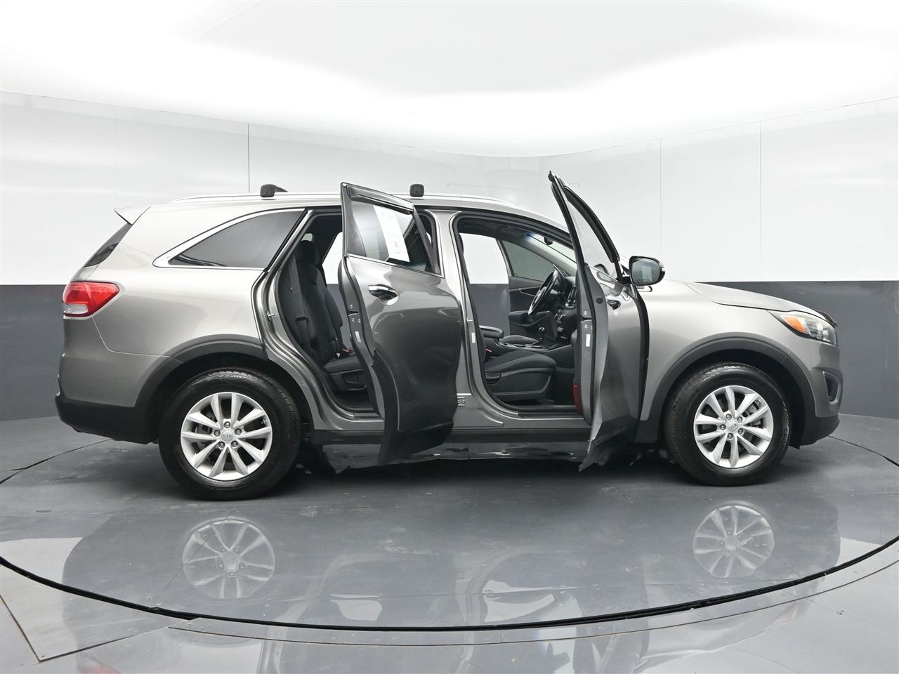 Kia Sorento LX 2WD 2017