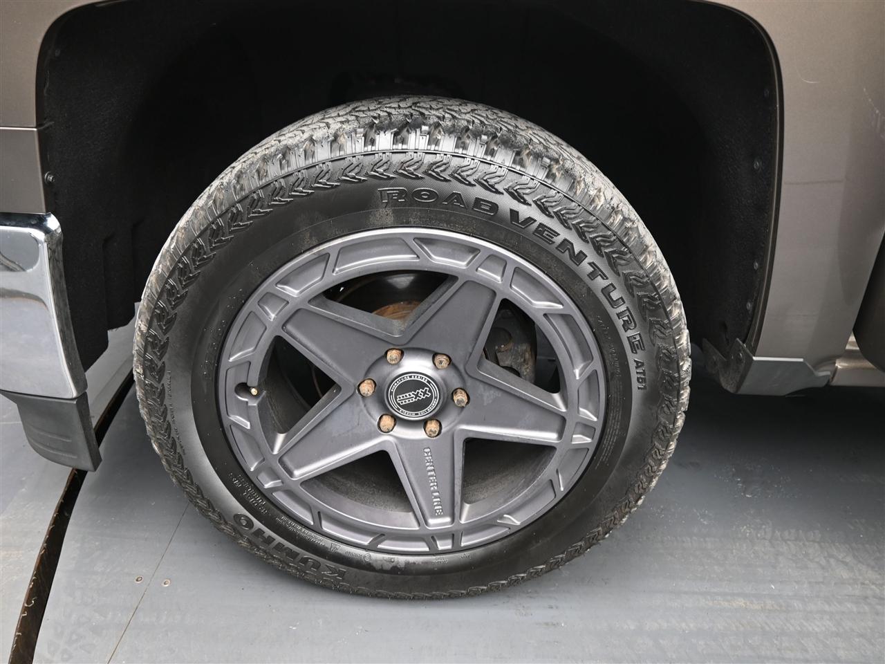 Chevrolet Silverado 1500 1LT Crew Cab 4WD 2014