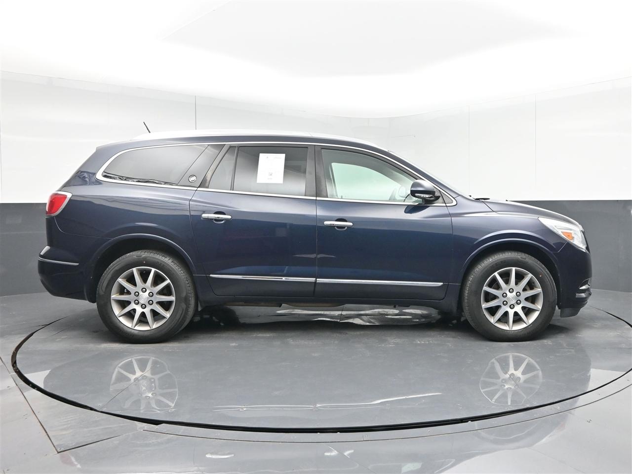 Buick Enclave Convenience FWD 2016