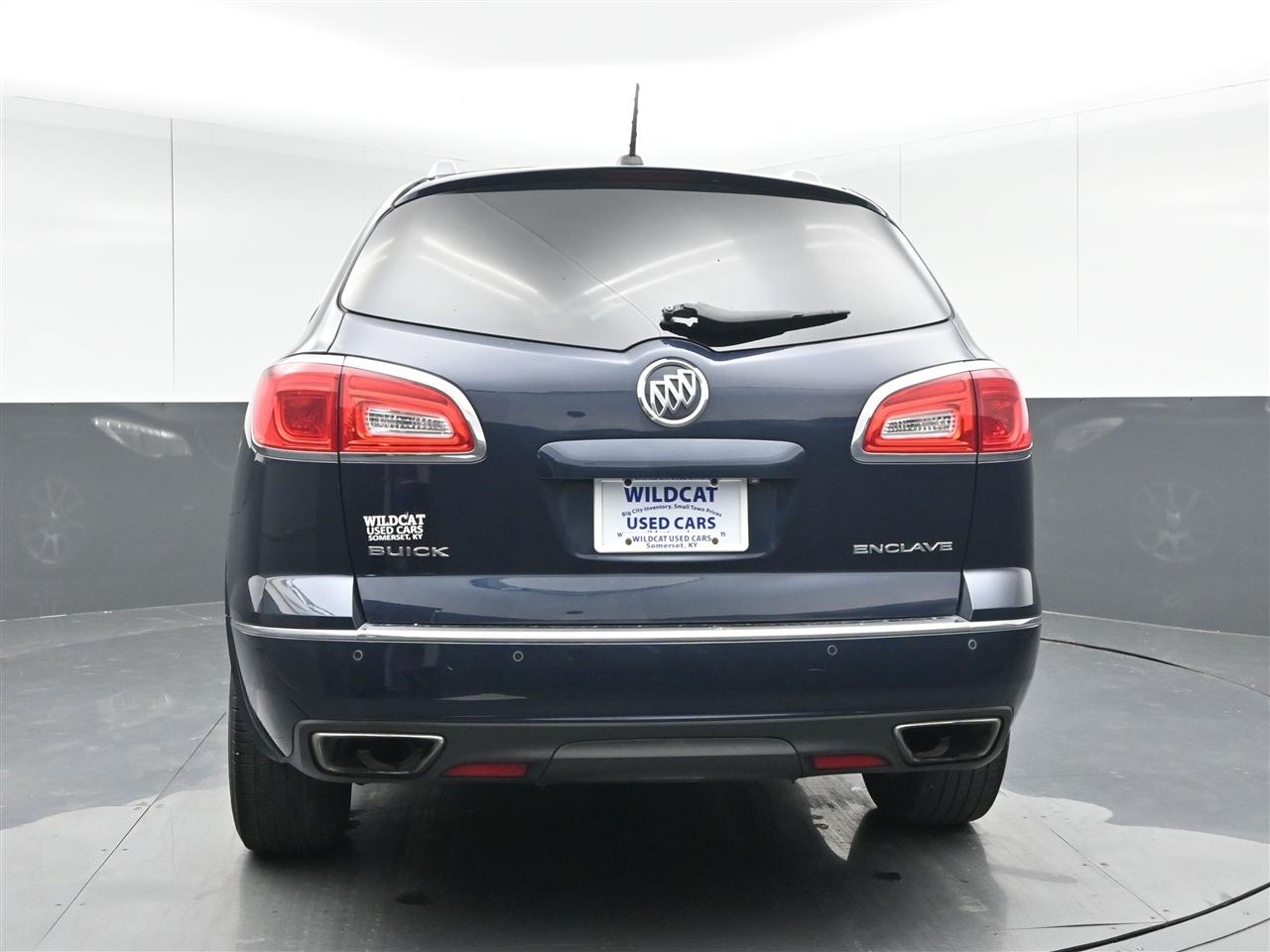 Buick Enclave Convenience FWD 2016