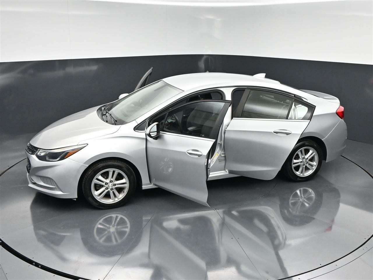 Chevrolet Cruze LT Auto 2018