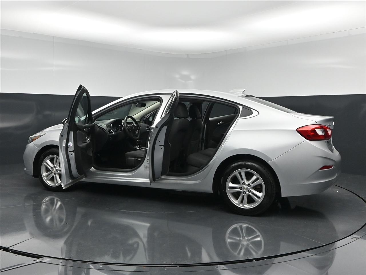Chevrolet Cruze LT Auto 2018