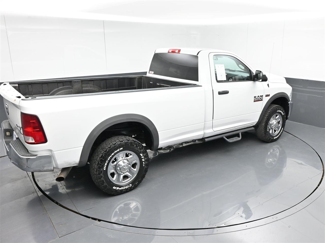 RAM 2500 Tradesman Regular Cab 4WD 2017