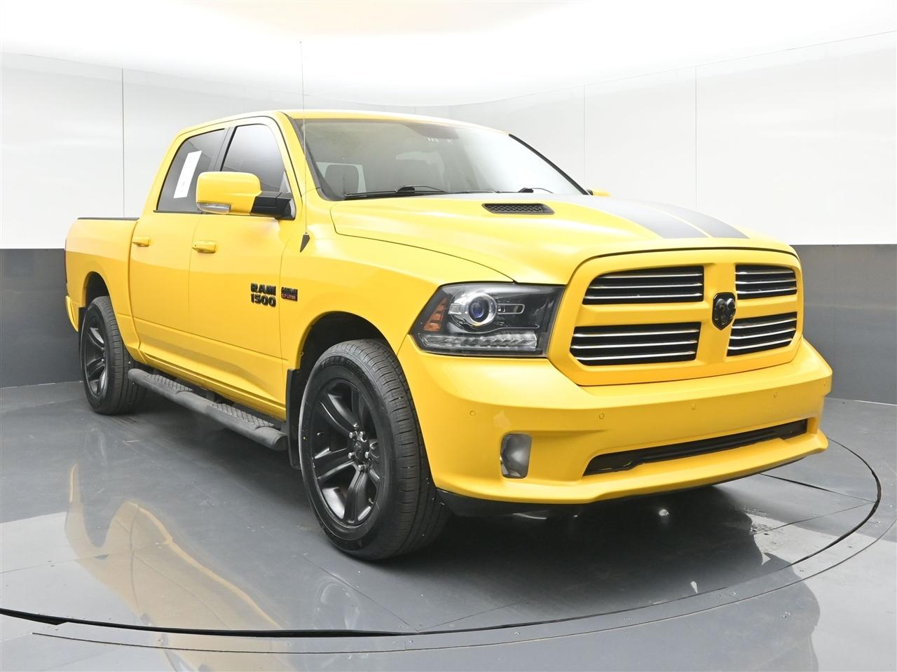 RAM 1500 Sport Crew Cab SWB 4WD 2016