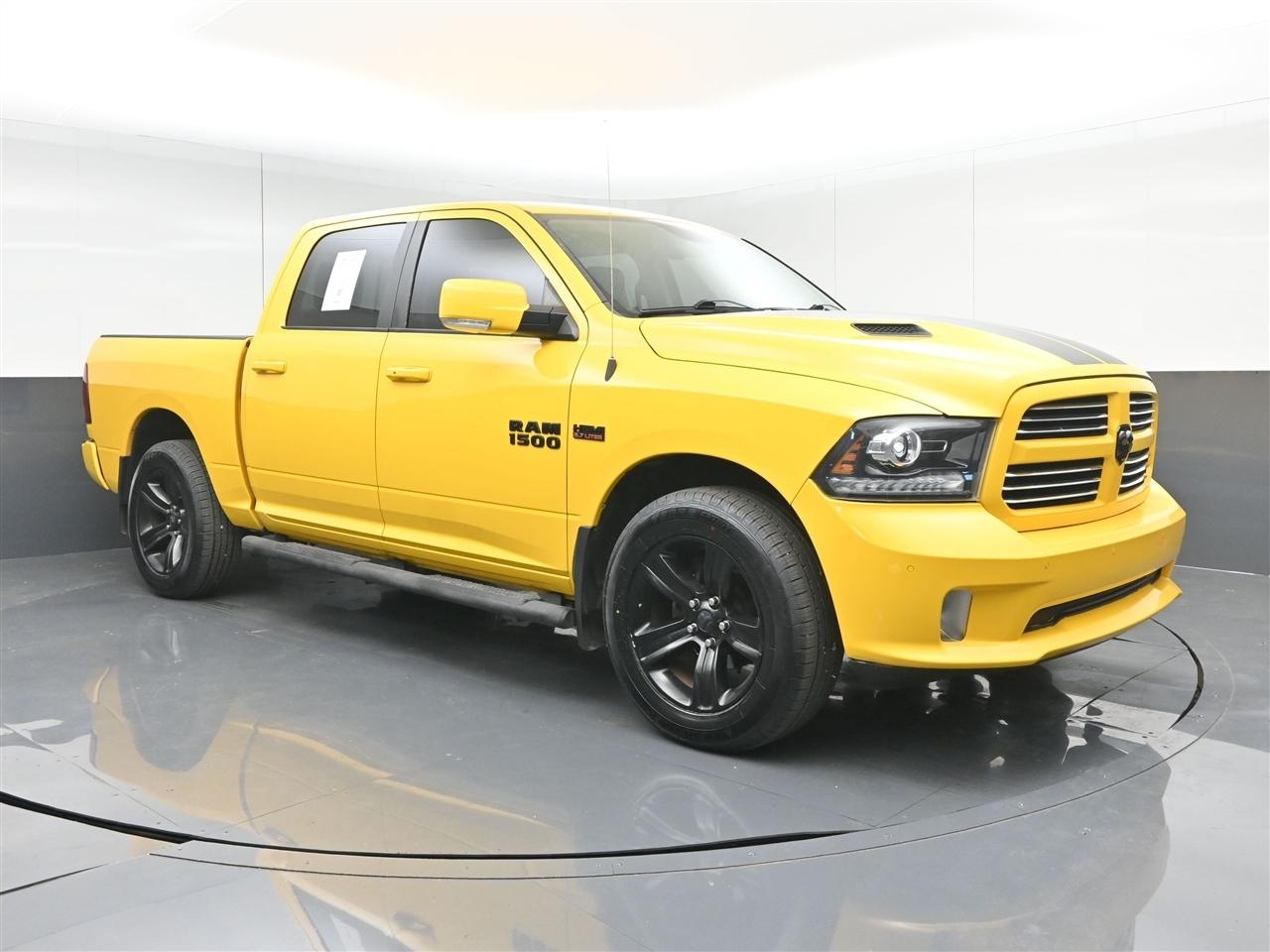 RAM 1500 Sport Crew Cab SWB 4WD 2016