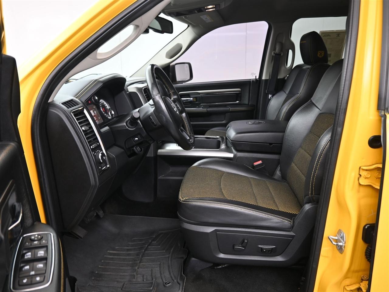 RAM 1500 Sport Crew Cab SWB 4WD 2016