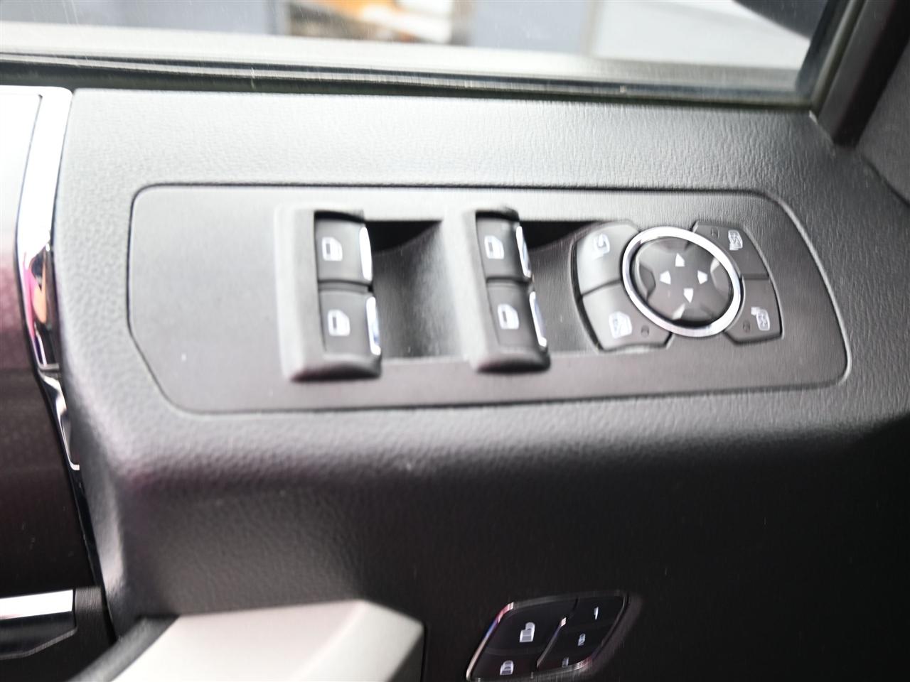 Ford F-150 Lariat SuperCrew 5.5-ft. Bed 4WD 2016