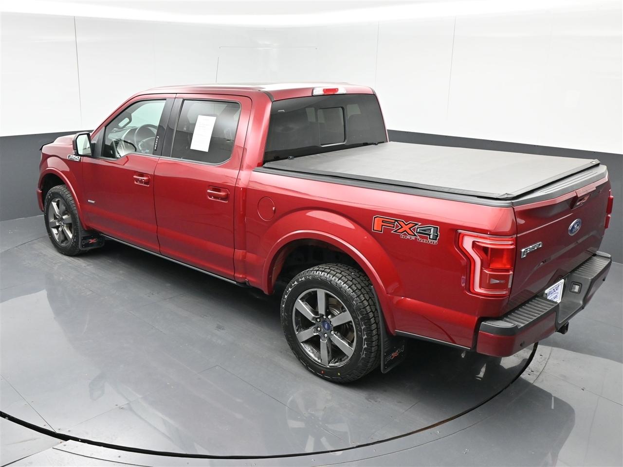 Ford F-150 Lariat SuperCrew 5.5-ft. Bed 4WD 2016