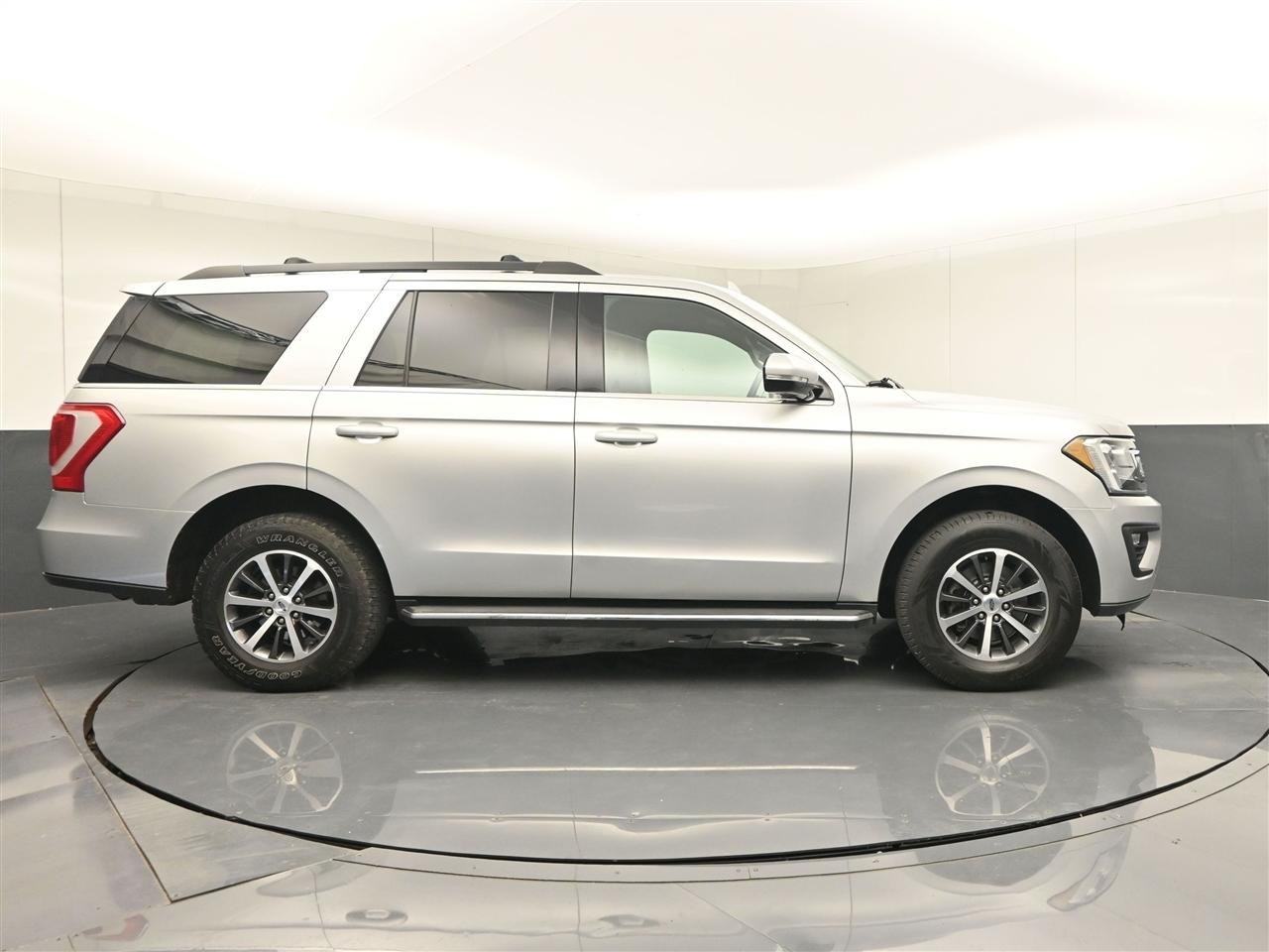 Ford Expedition XLT 4WD 2019