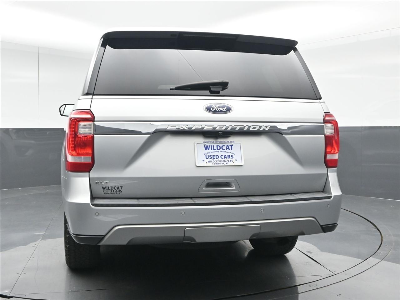 Ford Expedition XLT 4WD 2019