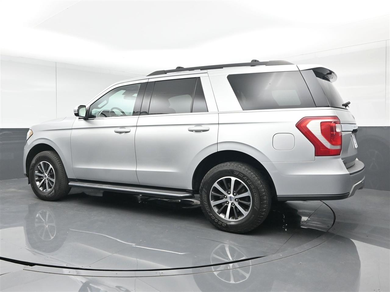 Ford Expedition XLT 4WD 2019