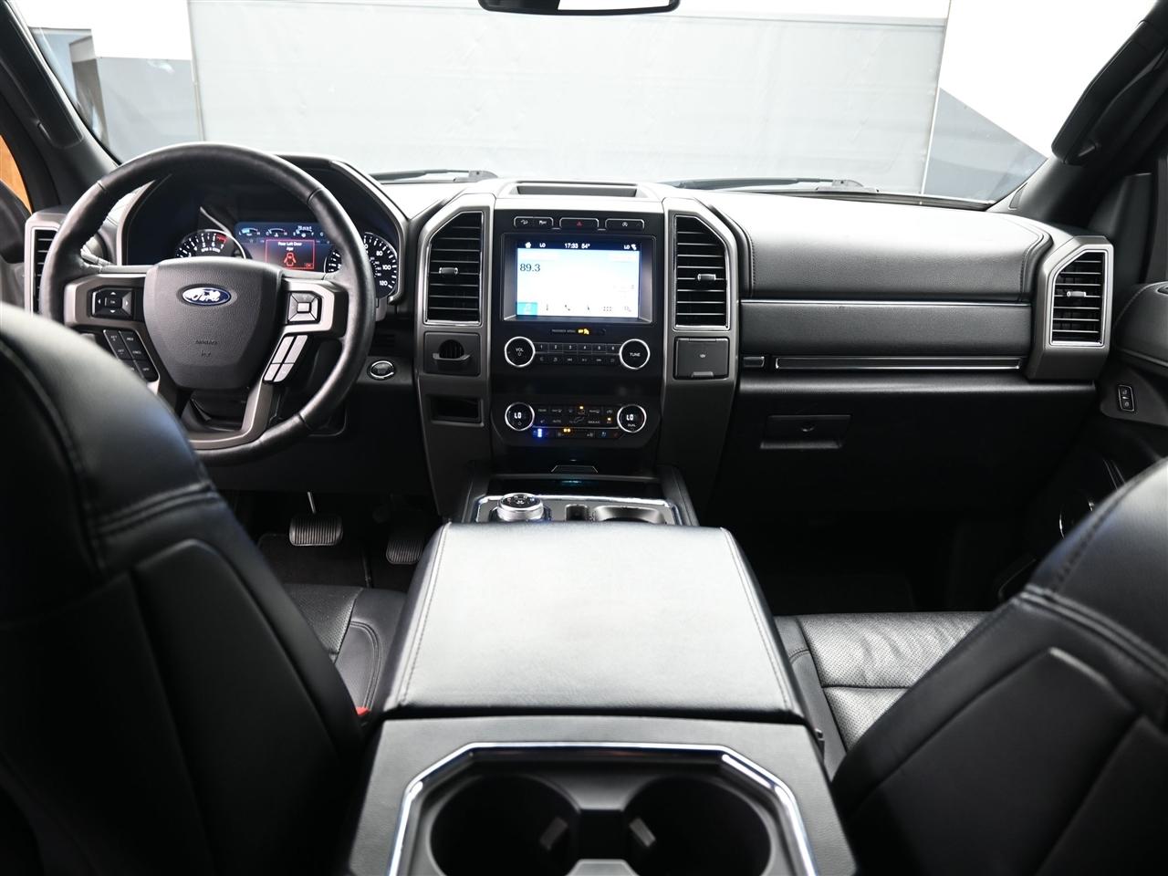 Ford Expedition XLT 4WD 2019