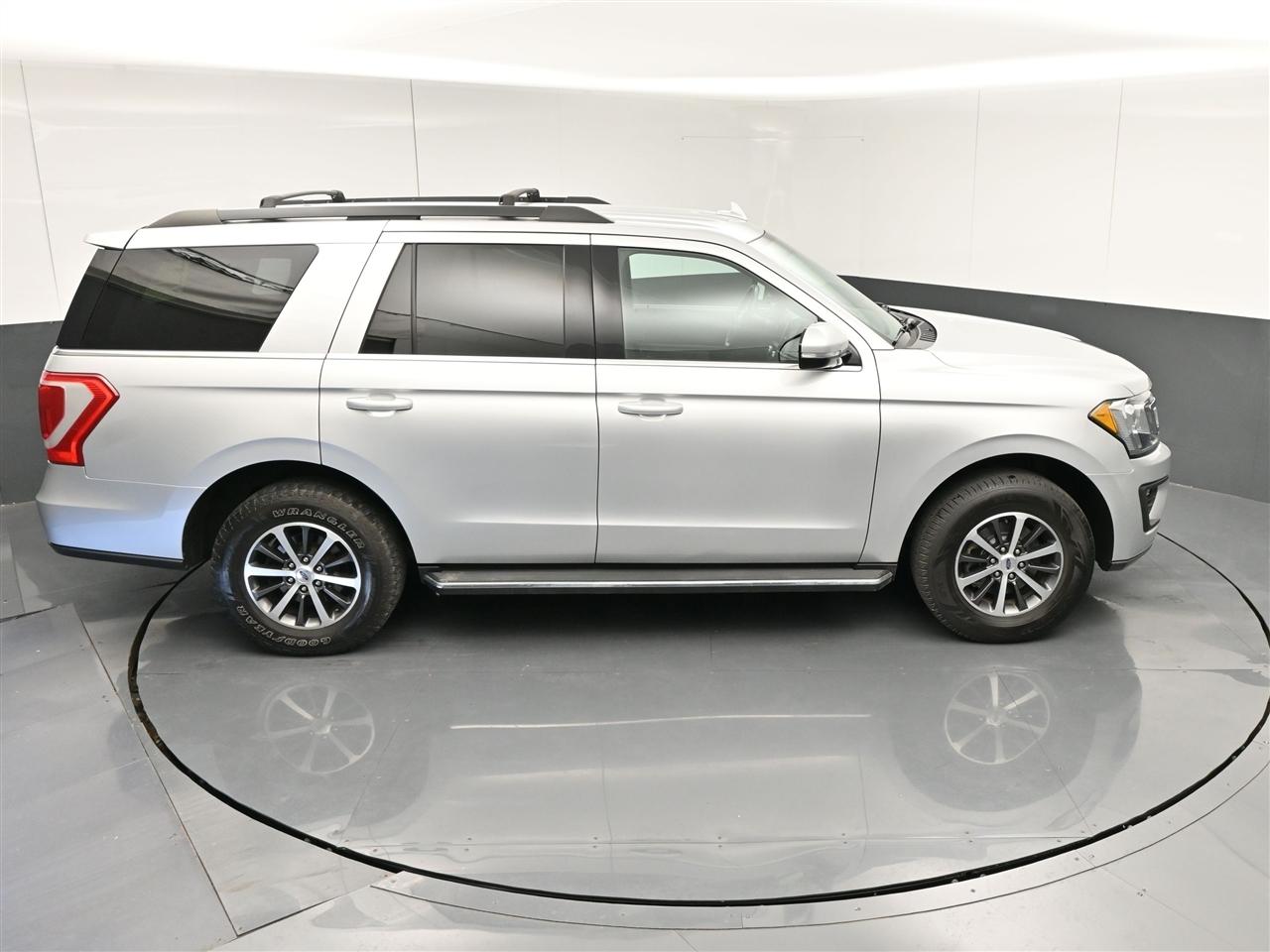 Ford Expedition XLT 4WD 2019