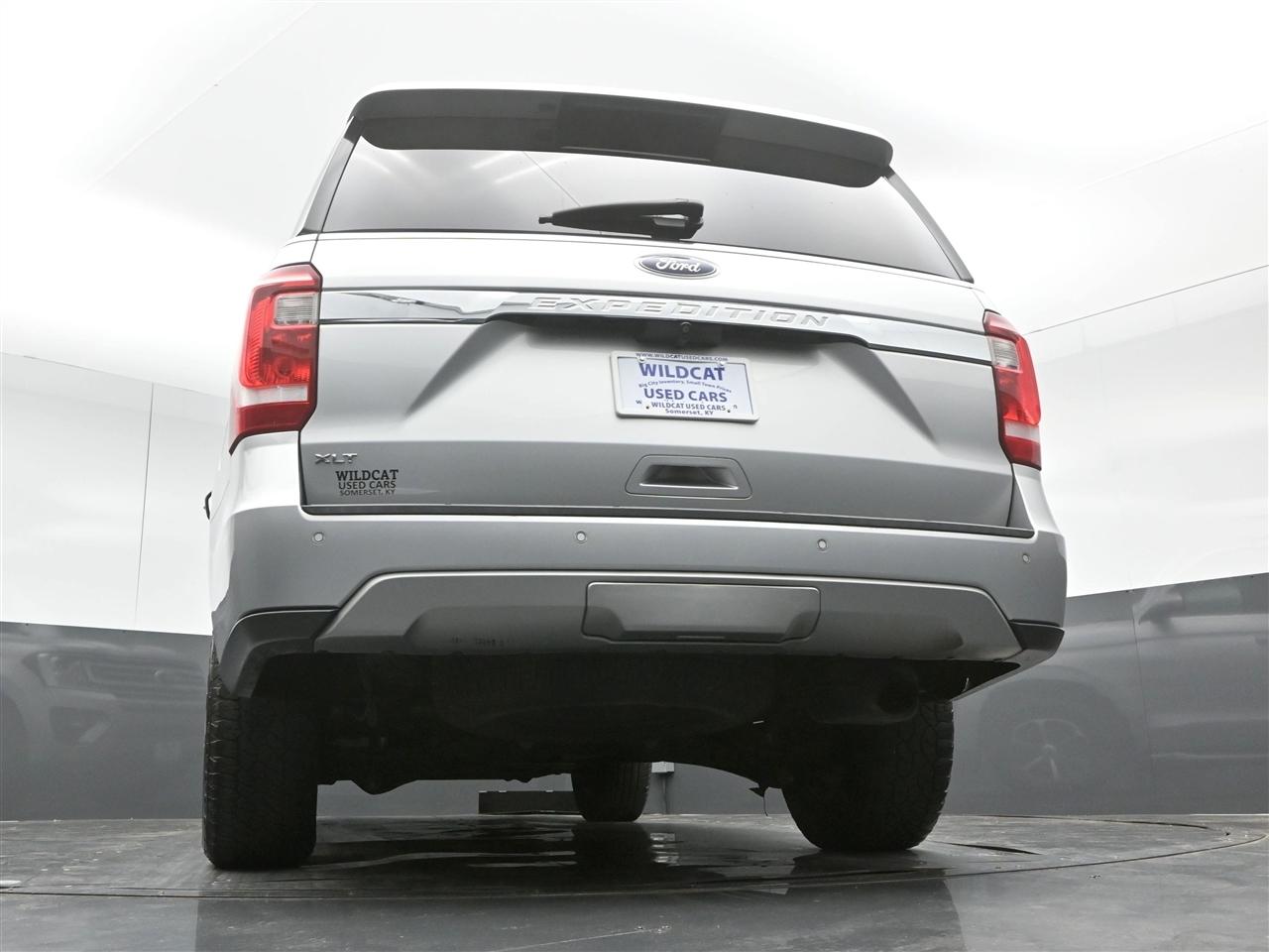 Ford Expedition XLT 4WD 2019