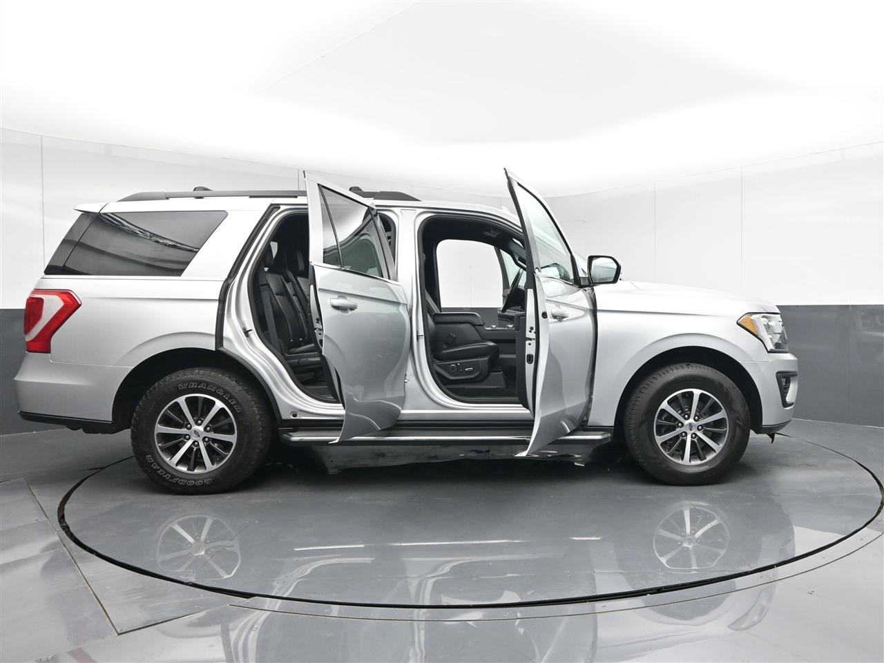 Ford Expedition XLT 4WD 2019