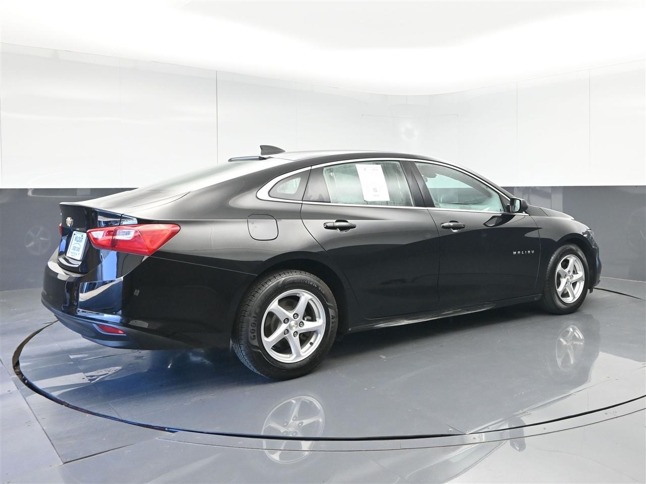 Chevrolet Malibu LS 2018