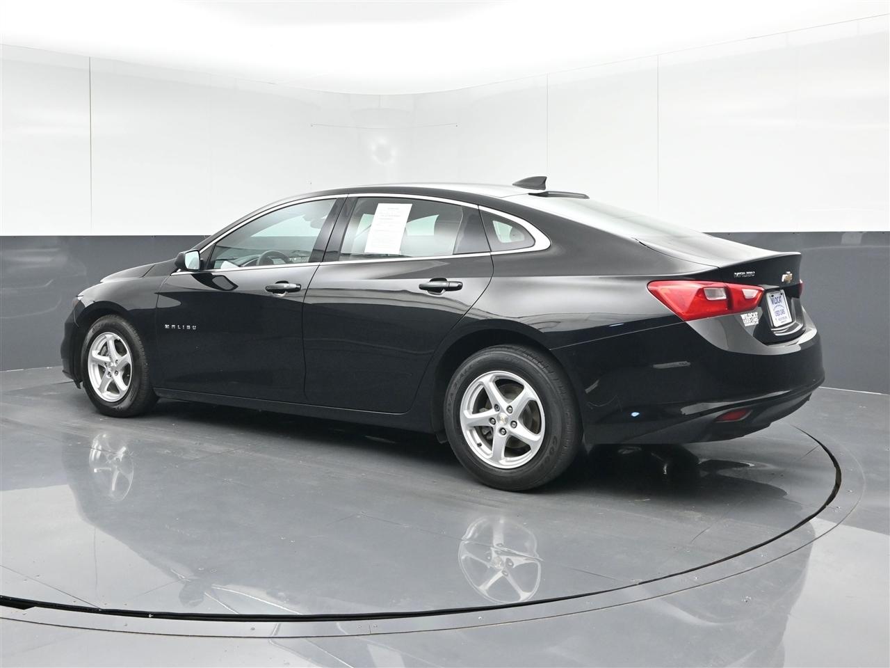 Chevrolet Malibu LS 2018