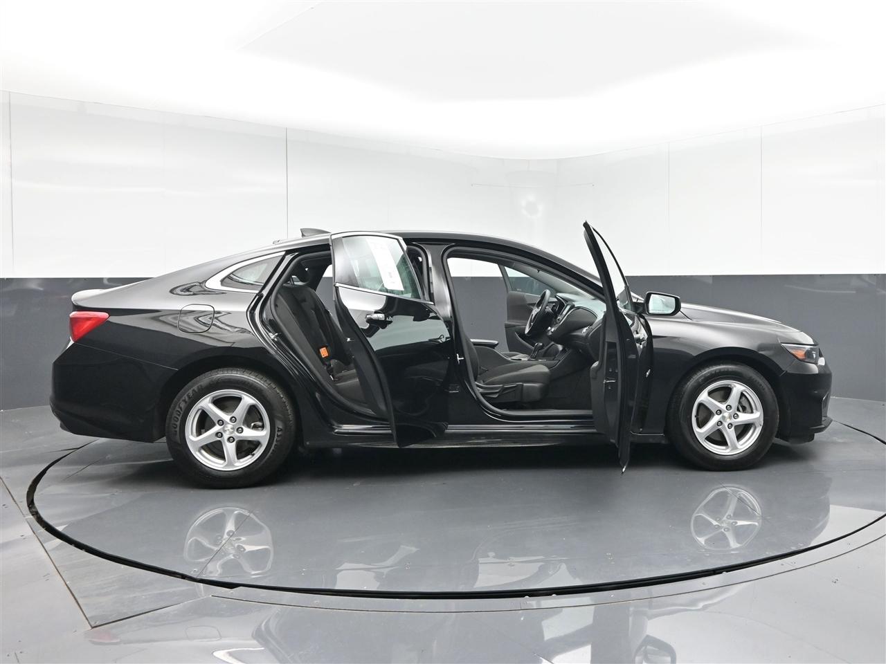 Chevrolet Malibu LS 2018