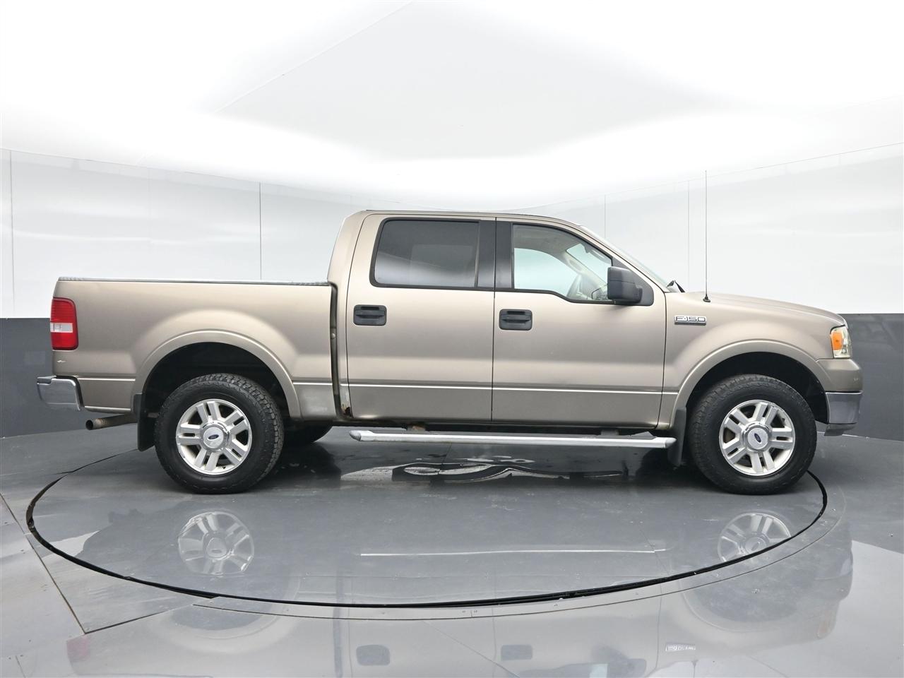 Ford F-150 Lariat SuperCrew 4WD 2004