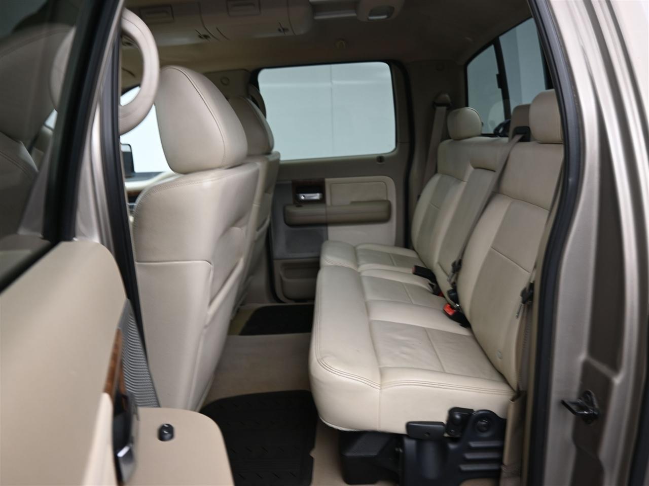 Ford F-150 Lariat SuperCrew 4WD 2004