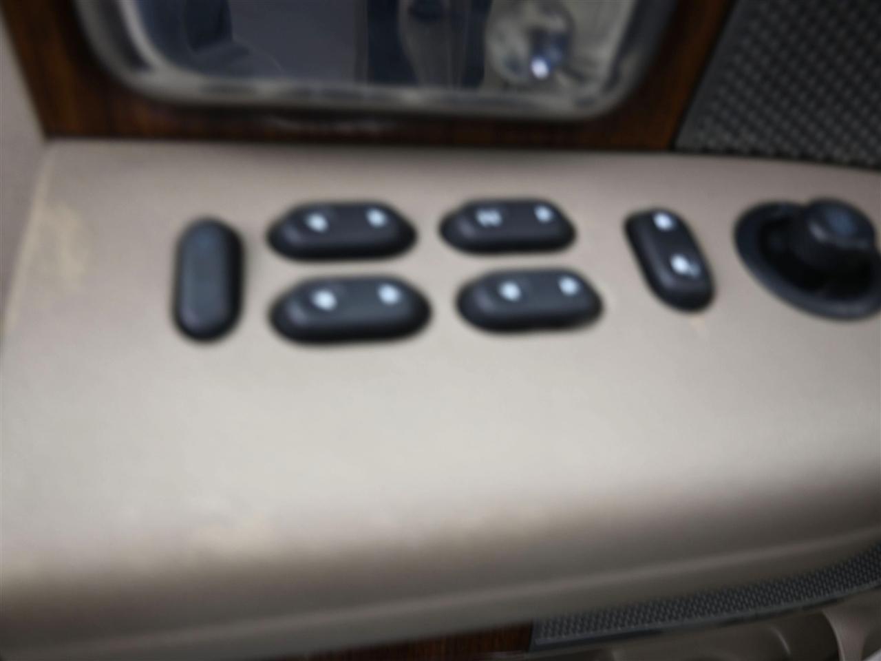 Ford F-150 Lariat SuperCrew 4WD 2004