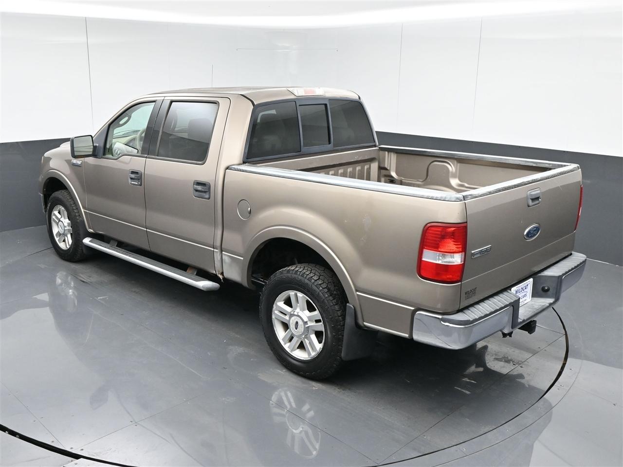 Ford F-150 Lariat SuperCrew 4WD 2004