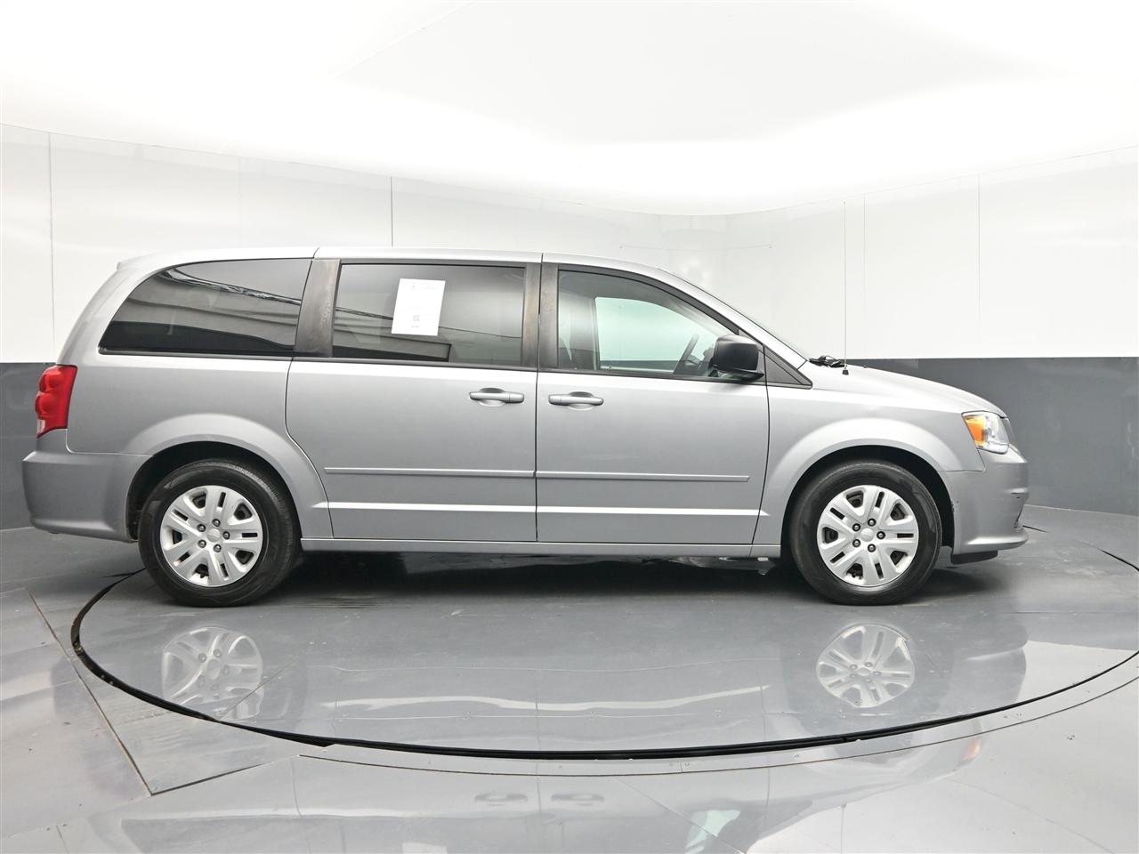 Dodge Grand Caravan SE 2017