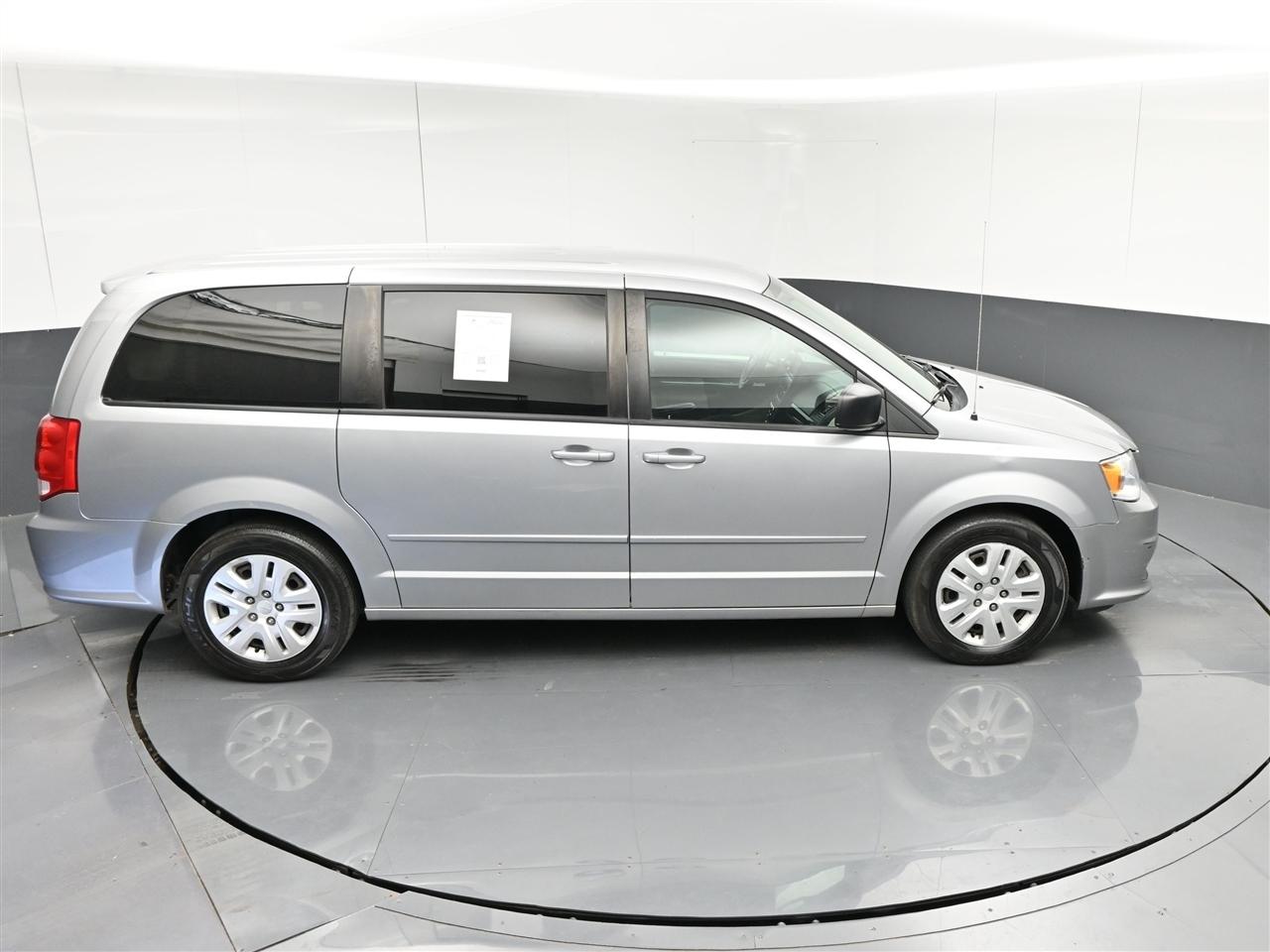 Dodge Grand Caravan SE 2017