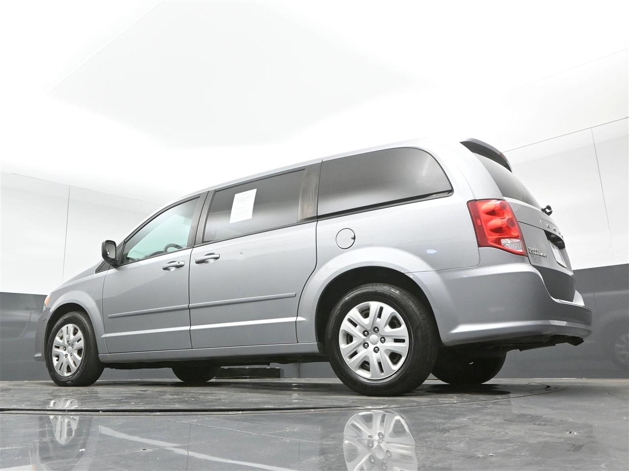 Dodge Grand Caravan SE 2017