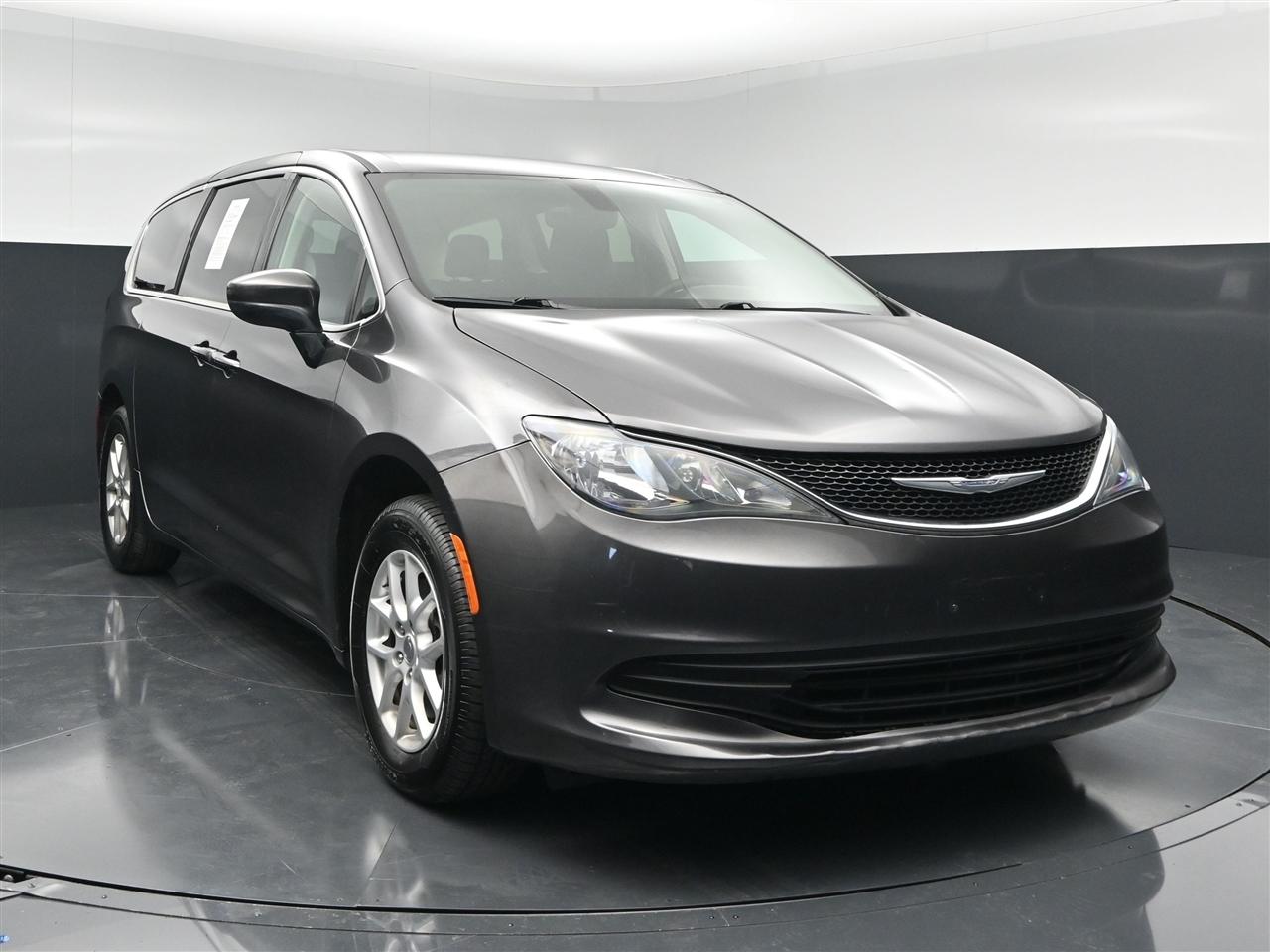 Chrysler Pacifica Touring 2017