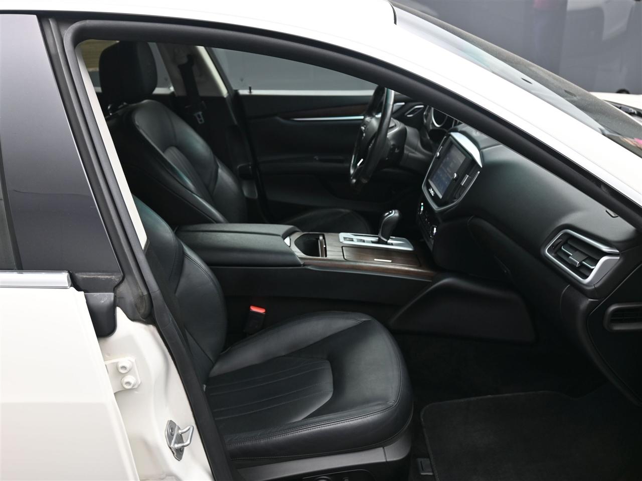 Maserati Ghibli Base 2015