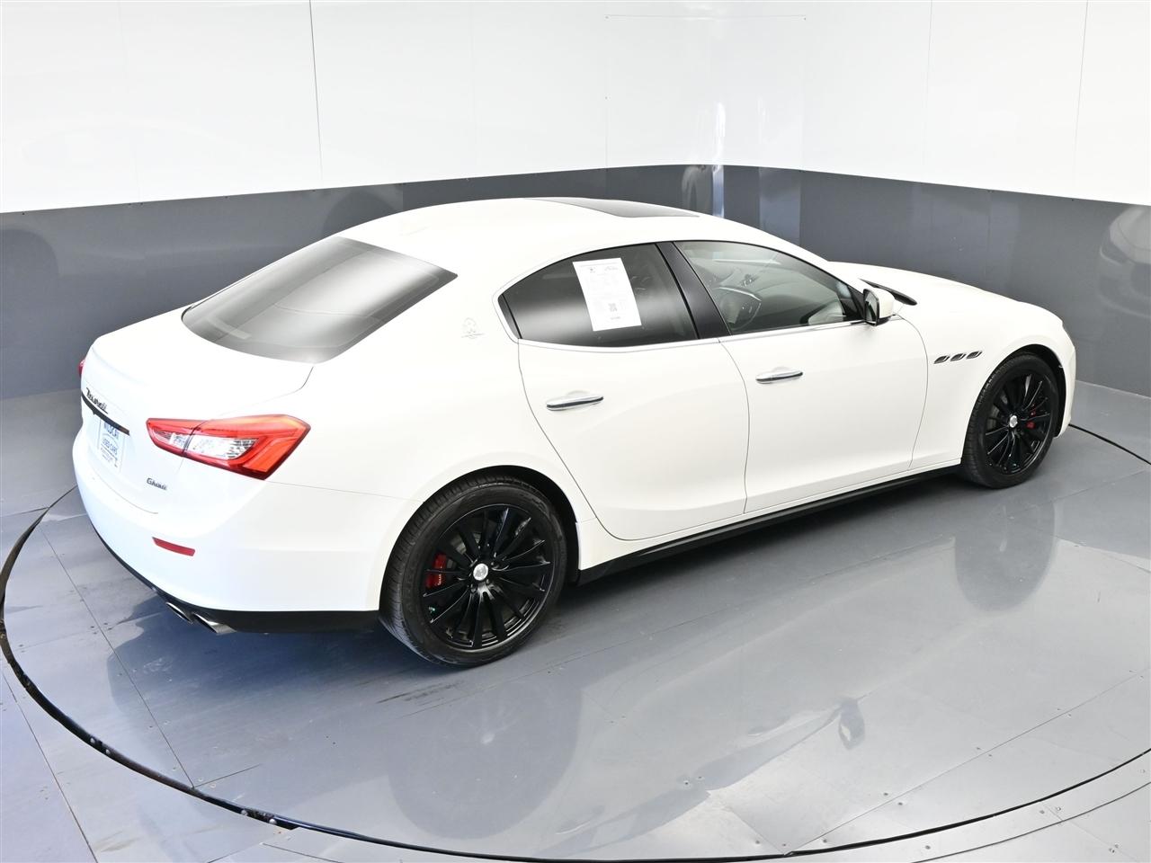 Maserati Ghibli Base 2015
