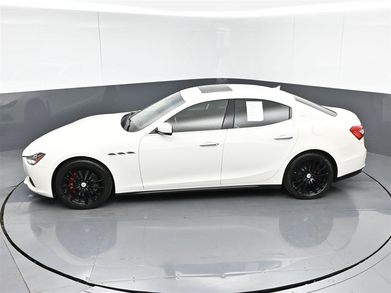 Maserati Ghibli Base 2015