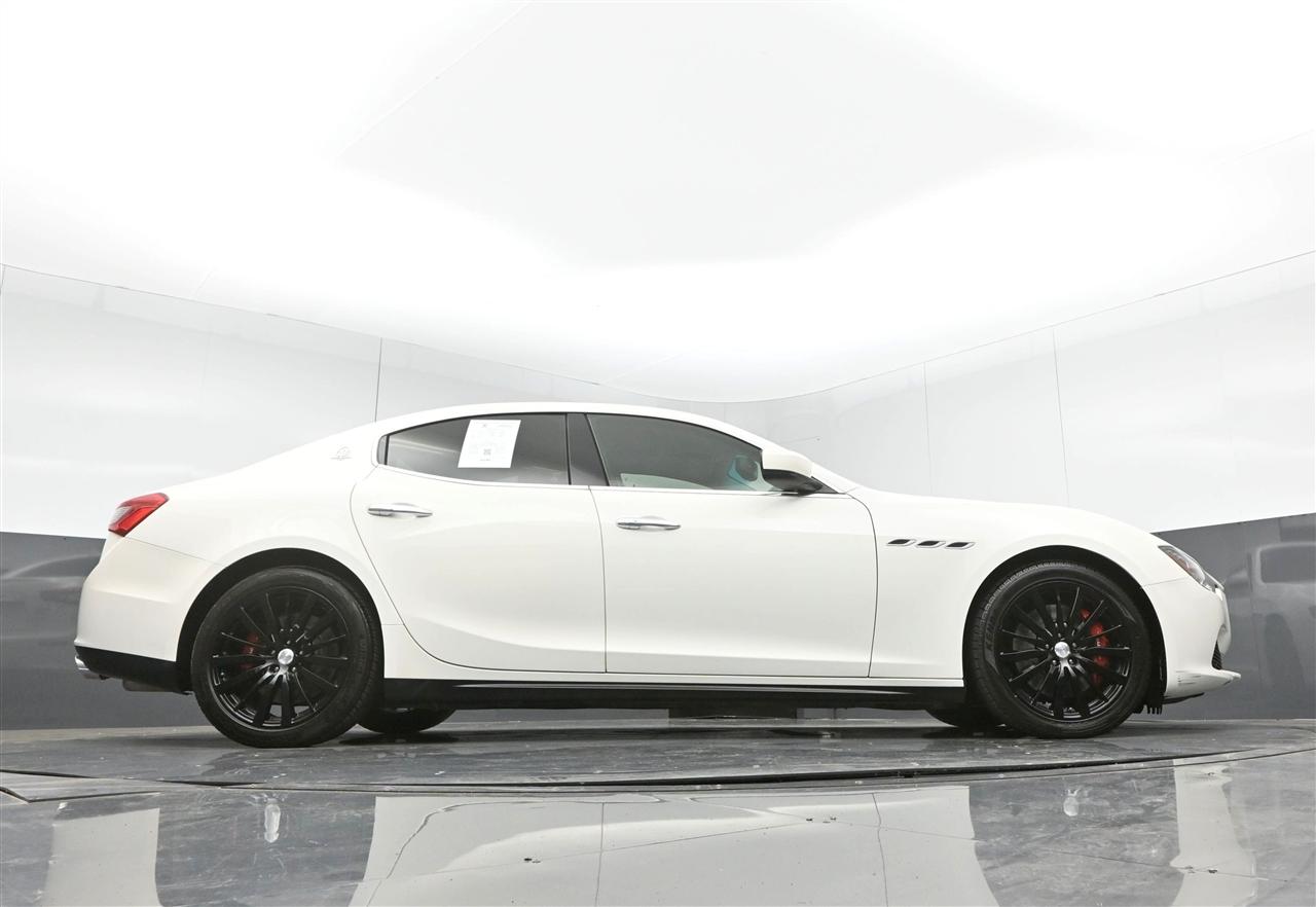 Maserati Ghibli Base 2015