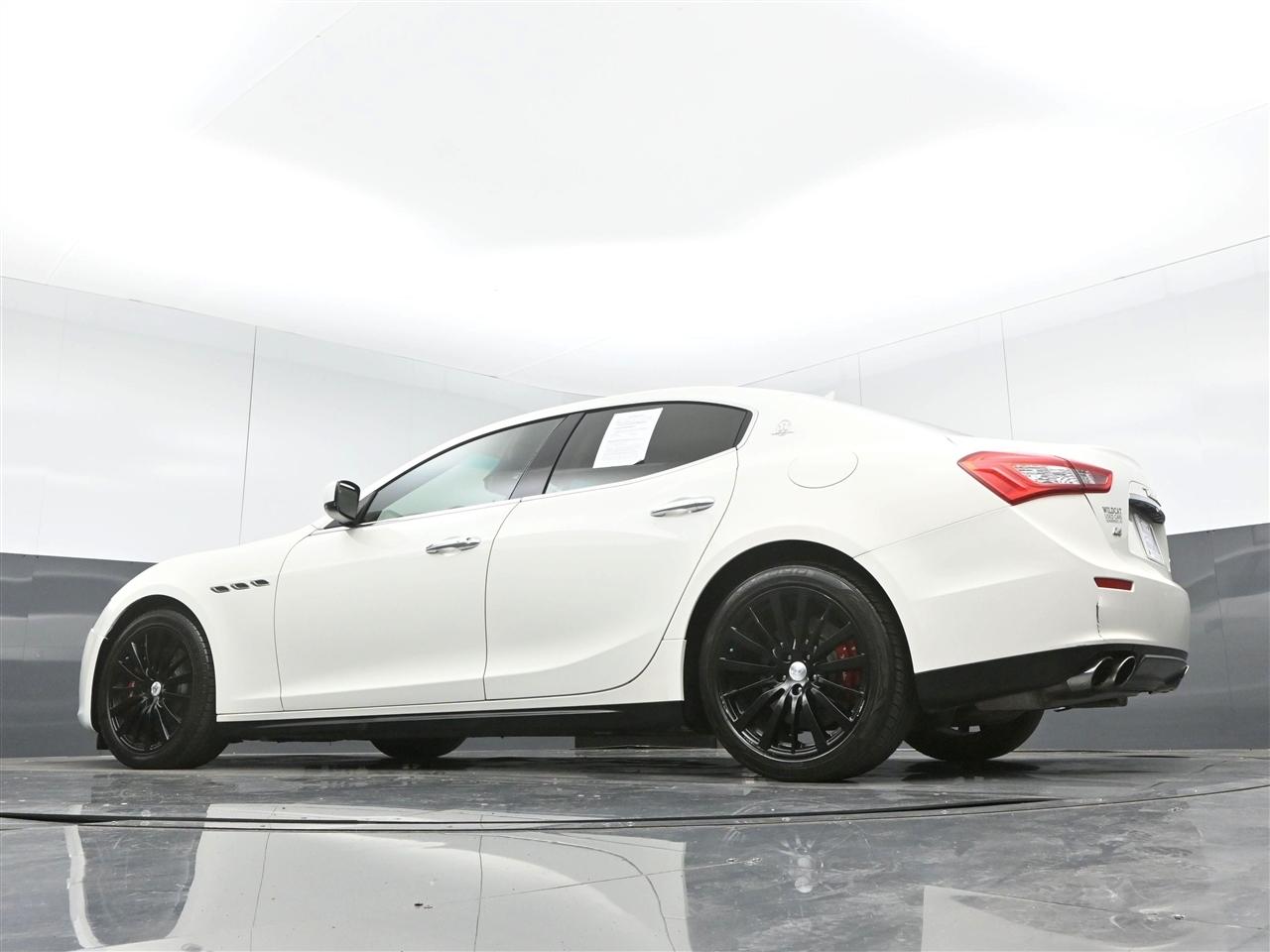 Maserati Ghibli Base 2015