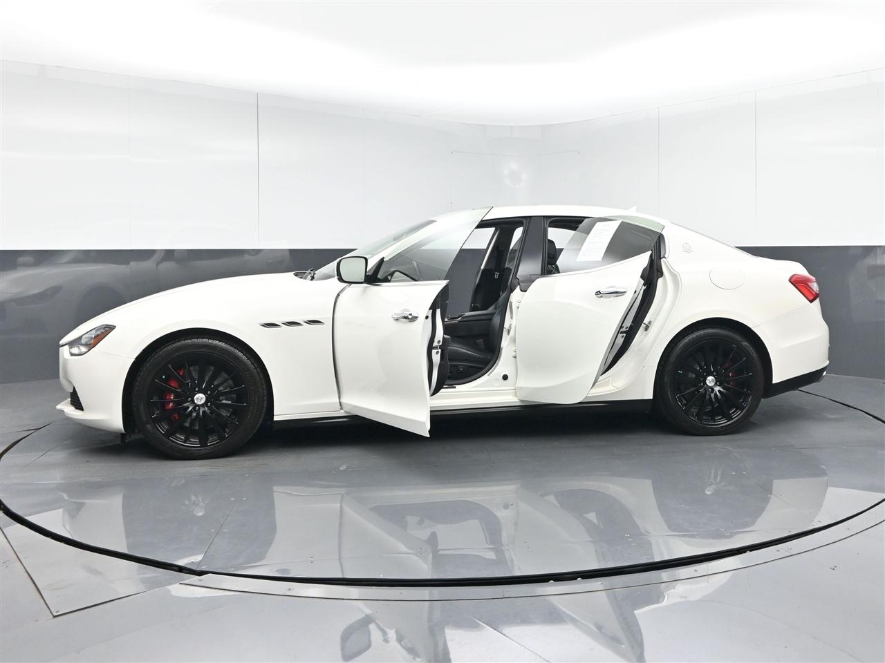Maserati Ghibli Base 2015