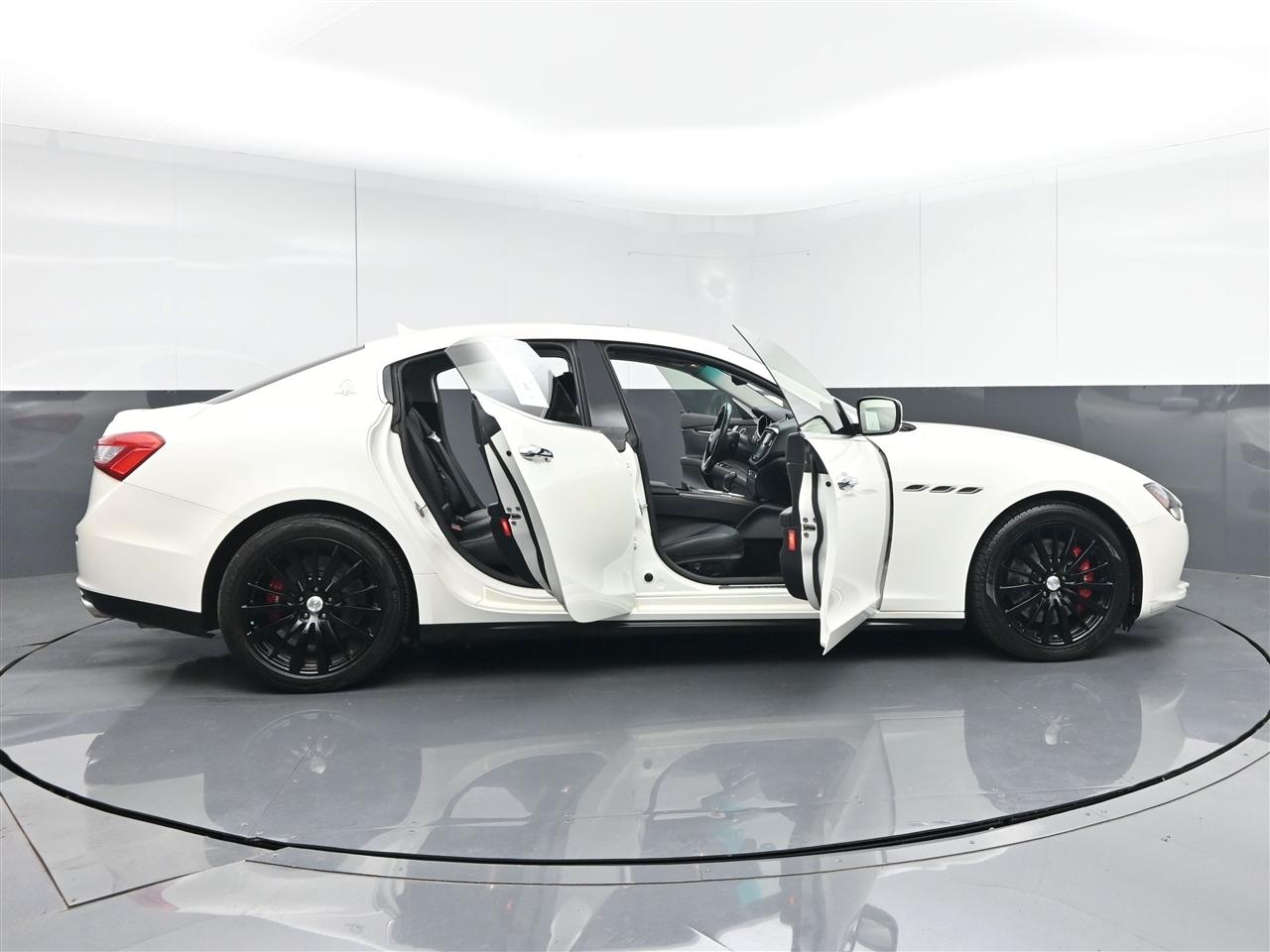 Maserati Ghibli Base 2015