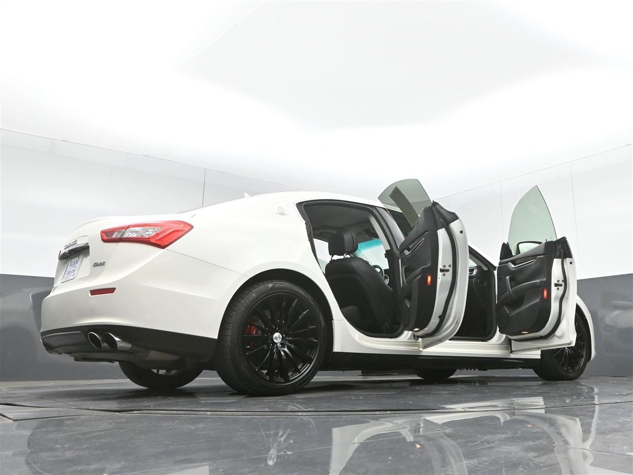 Maserati Ghibli Base 2015