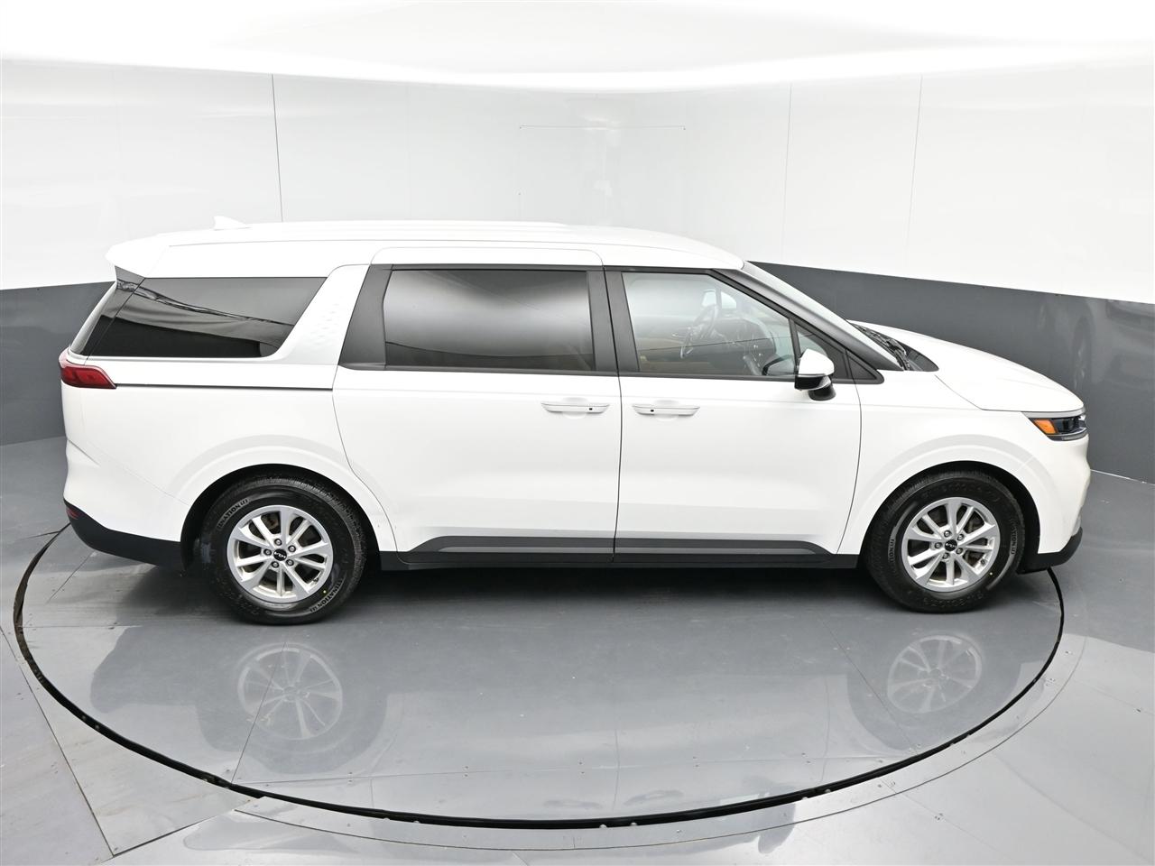 Kia Carnival LX Seat Package 2022