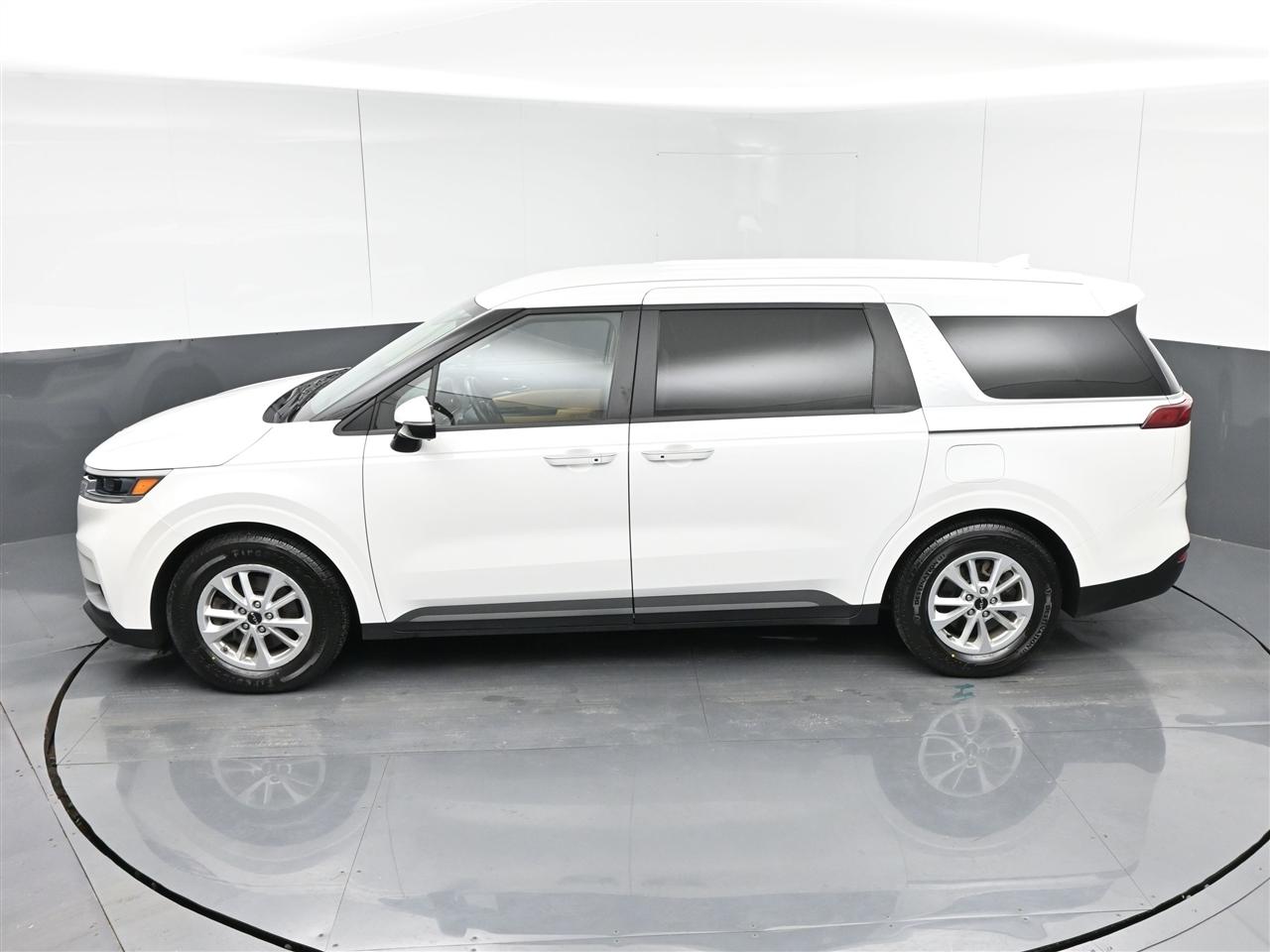 Kia Carnival LX Seat Package 2022