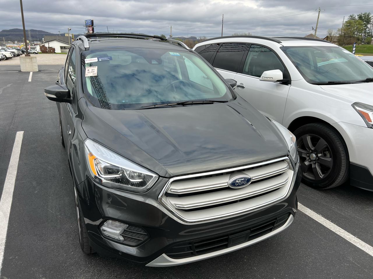 2019 Ford Escape Titanium FWD