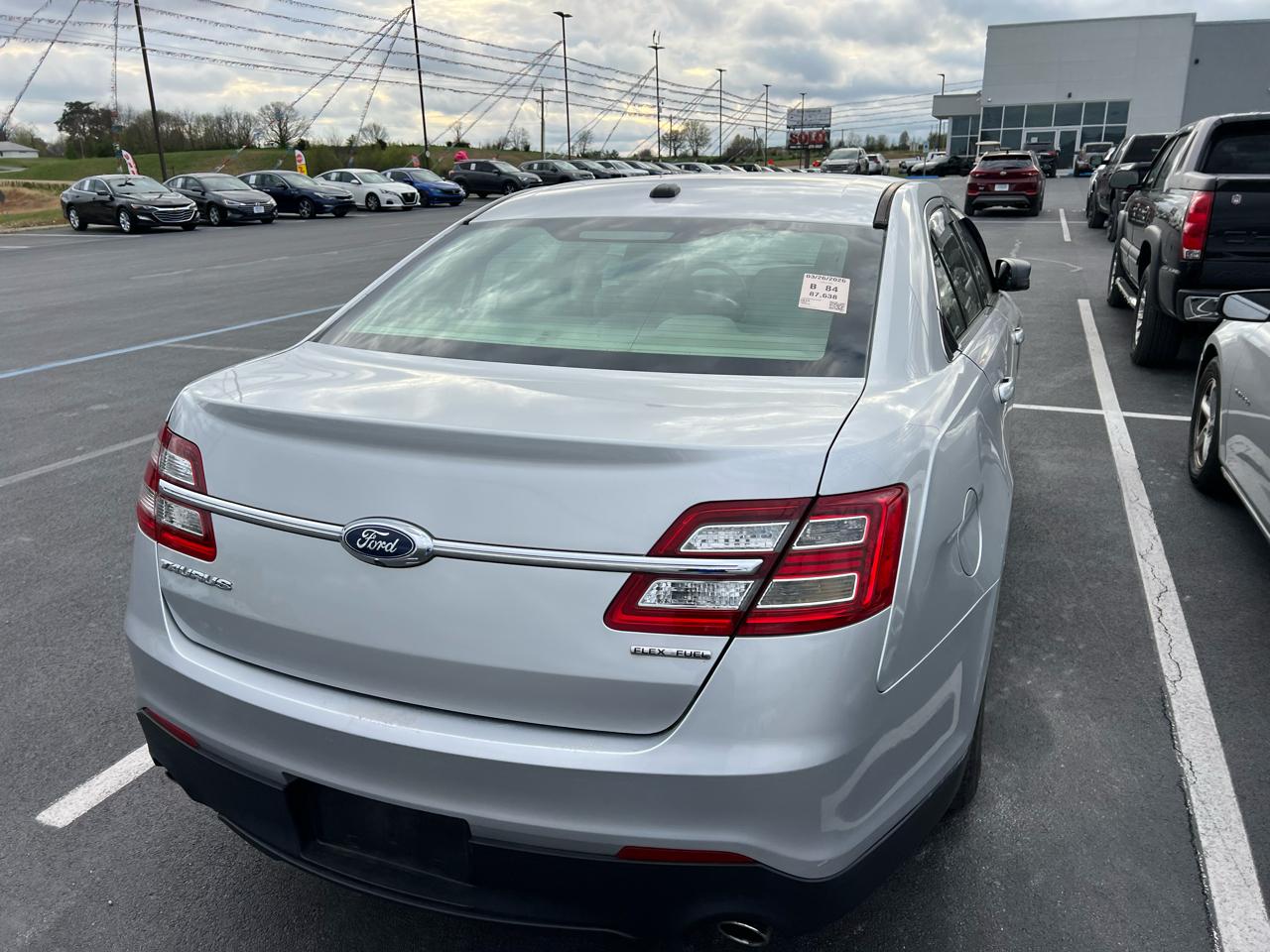 Ford Taurus SE FWD 2019