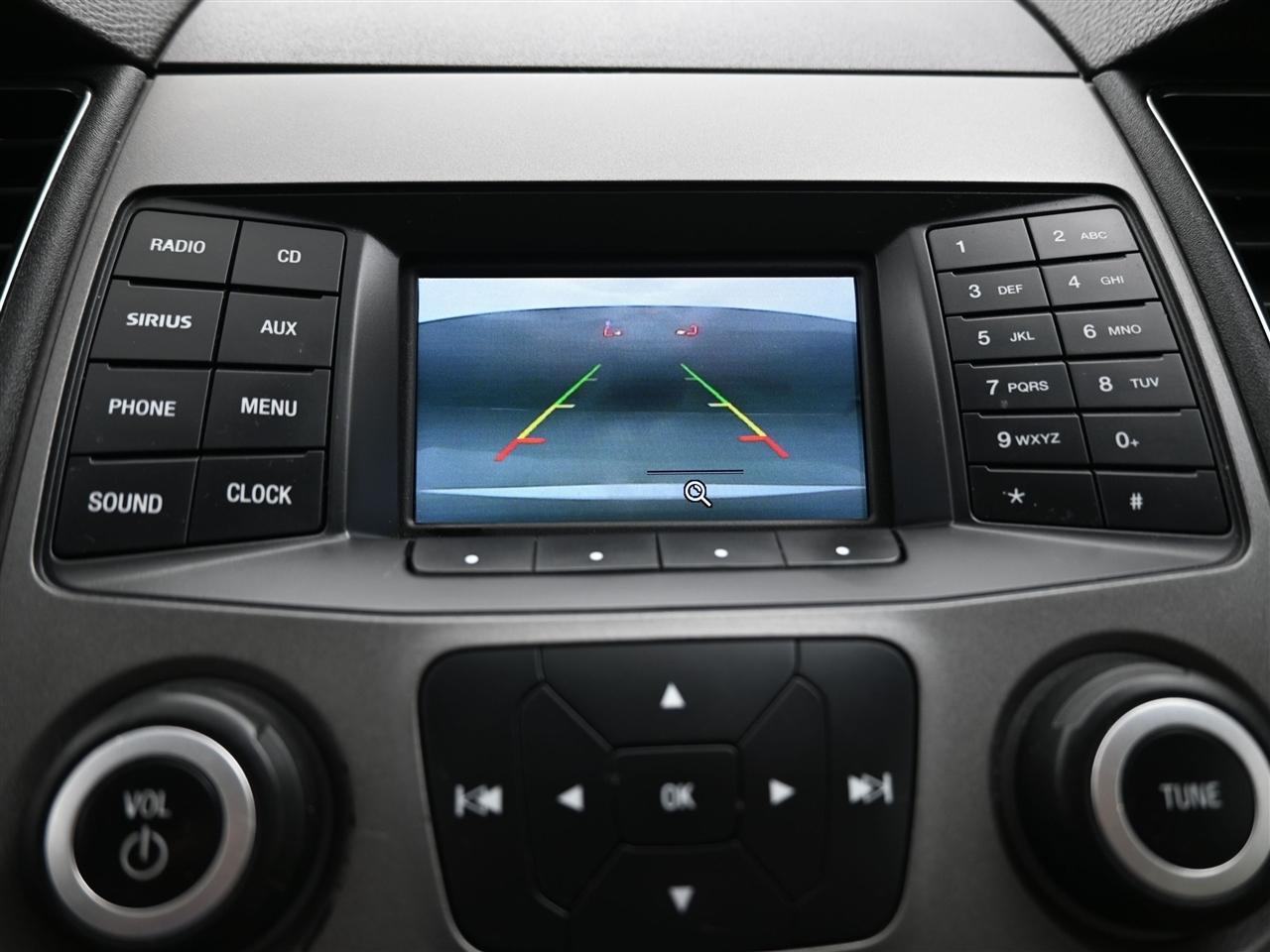 Ford Taurus SE FWD 2019