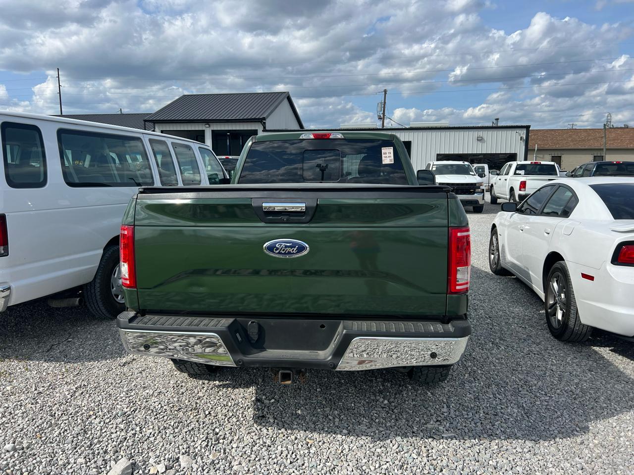 Ford F-150 XLT SuperCab 8-ft. Bed 4WD 2015