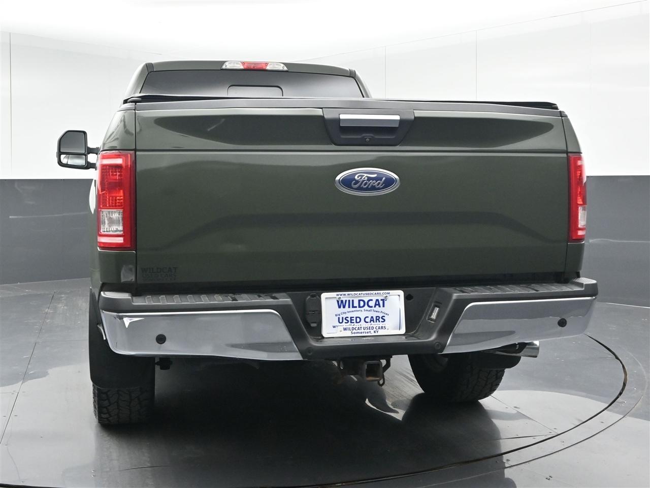 Ford F-150 XLT SuperCab 8-ft. Bed 4WD 2015