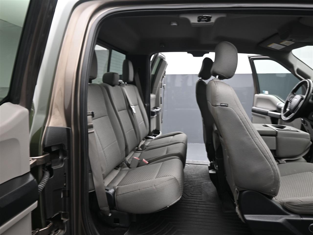 Ford F-150 XLT SuperCab 8-ft. Bed 4WD 2015