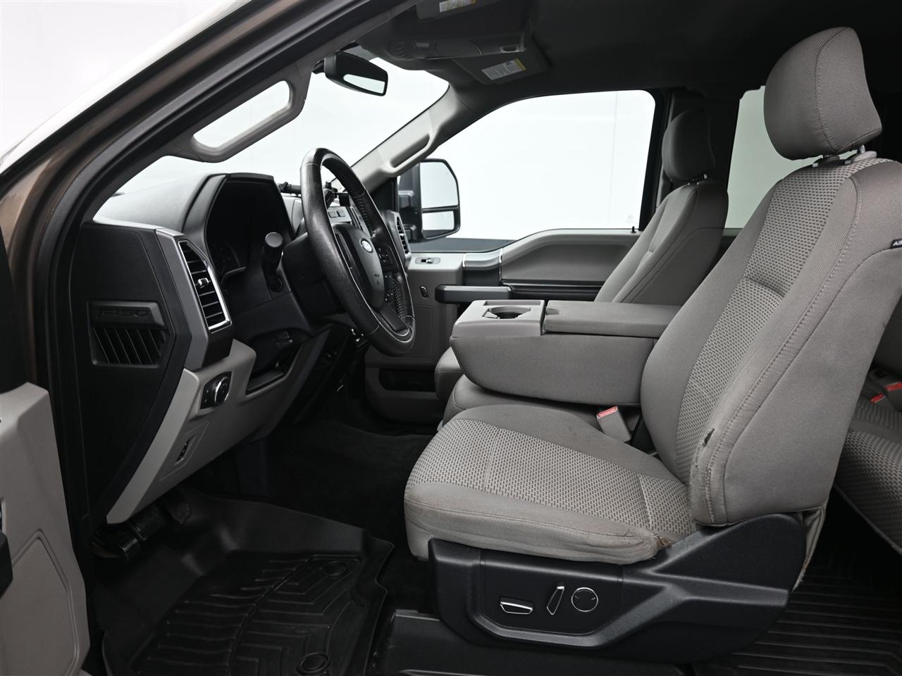 Ford F-150 XLT SuperCab 8-ft. Bed 4WD 2015