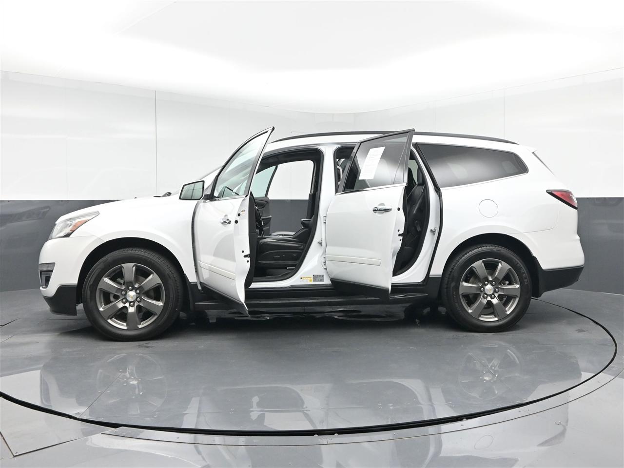 Chevrolet Traverse 2LT FWD 2017