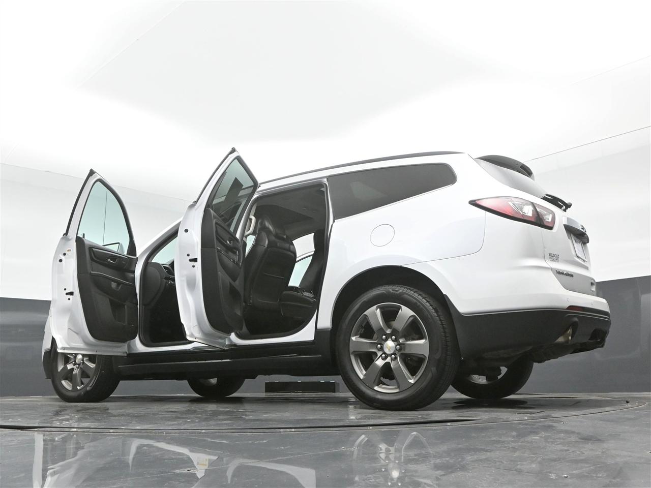 Chevrolet Traverse 2LT FWD 2017