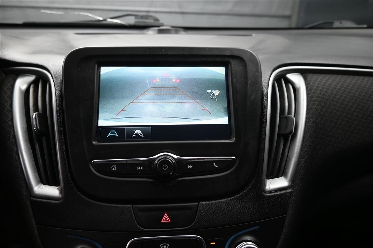 Chevrolet Malibu LS 2018